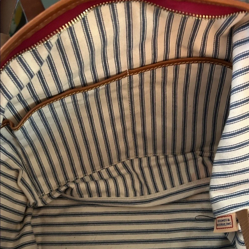 Authentic Dooney and Bourke camel Wayfarer large convertible Tote Bag
